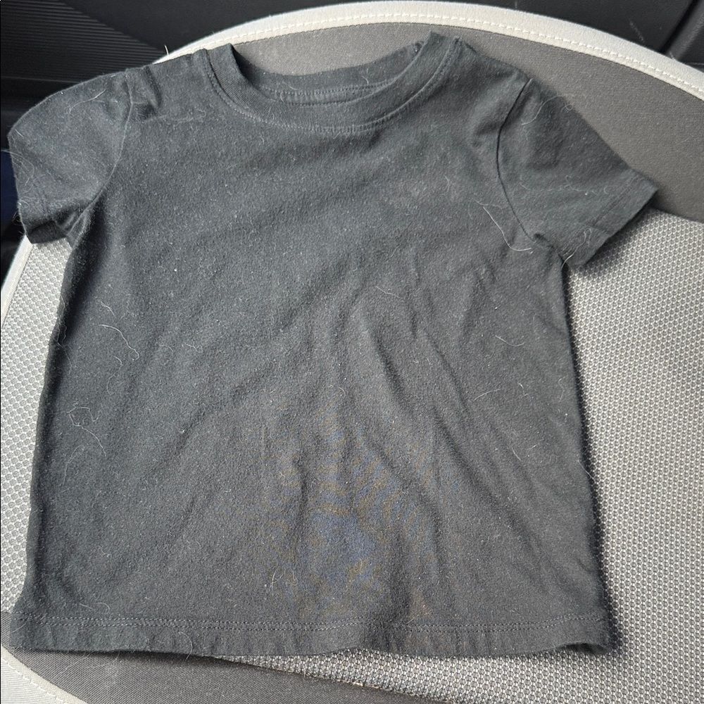 Cat & Jack Black Short Sleeve Tee Size 3T - Worn Once Shorr Sleeve Tee Shirt